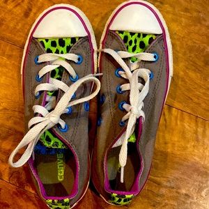 Girls Converse - Grey with Green Leopard on the inside